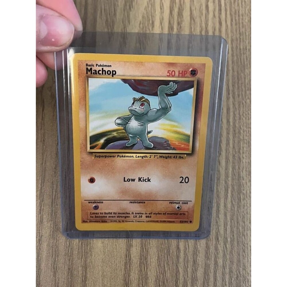 Machop Pokemon Card